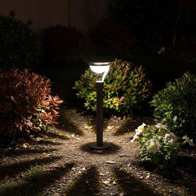 Lampe solaire extérieur blanc chaud pour jardin