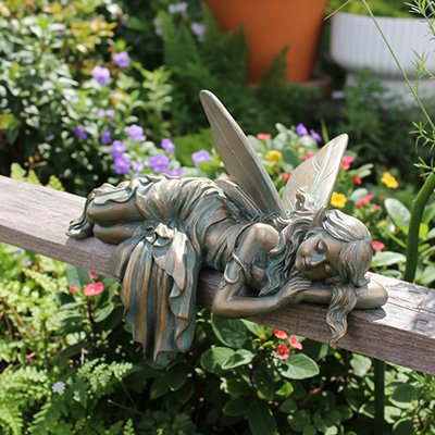 Statue de  jardin elfe endormie